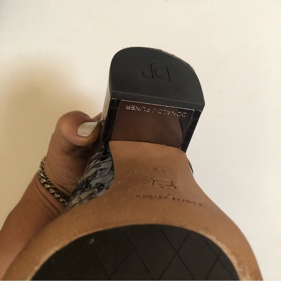 Donald J Pliner Ankle Cayto Boots Croc Embossed - Picture 13 of 15